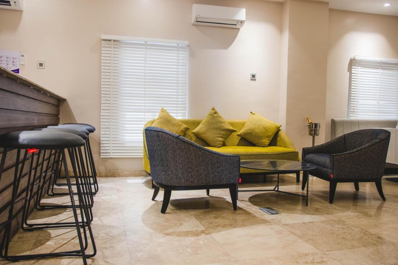 Amber City Hotels Owerri Eksteriør bilde